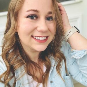 Meet your Posher, Grace